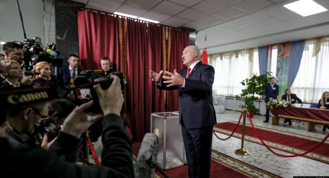 Лукашенко пойдет на президентские выборы с лозунгом перемен?